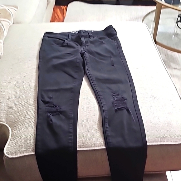 American Eagle outfitters Super Stretch ripped style blk sz 4 - Picture 1 of 9